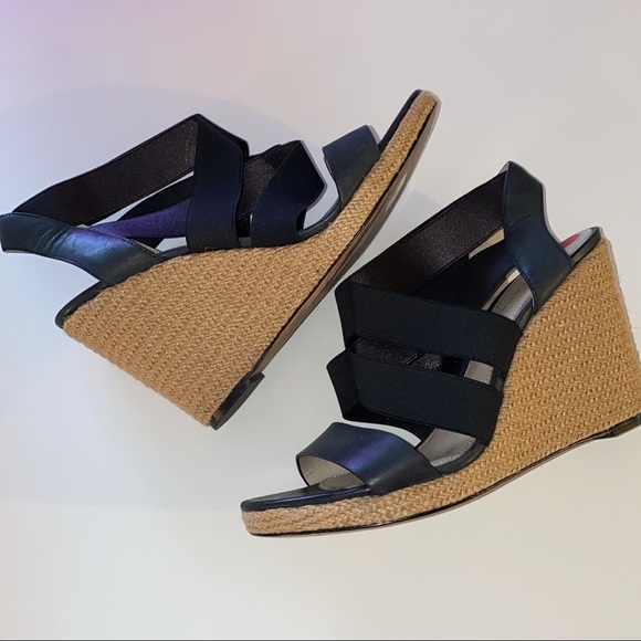 Elie Tahari Black Wedge Heel Size 37 - Picture 2 of 4